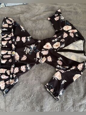 Black Floral Ruffle Off-Shoulder Romper